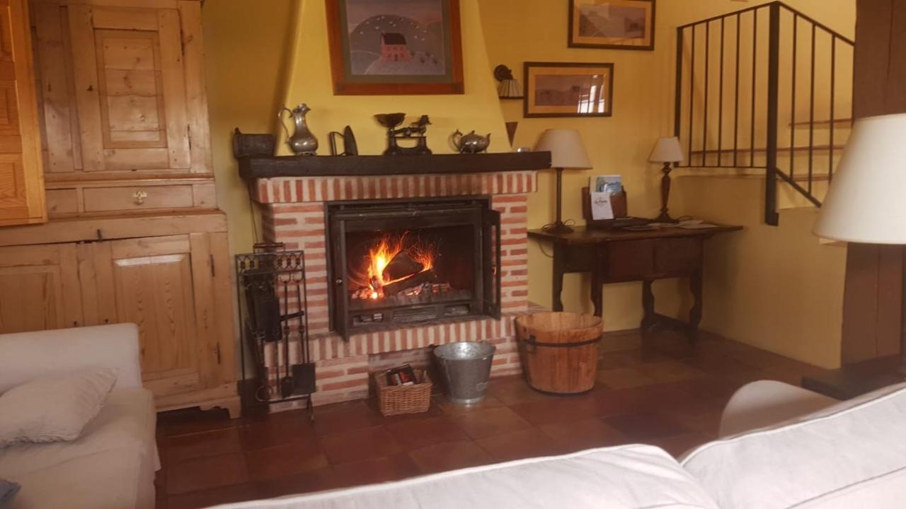 Preciosa Casa Lobos, Aislada E Independiente Otero de Herreros ภายนอก รูปภาพ