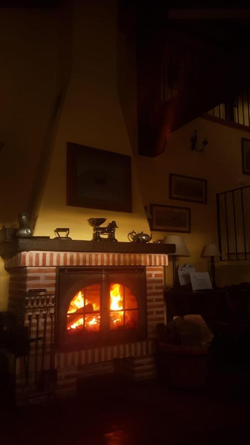 Preciosa Casa Lobos, Aislada E Independiente Otero de Herreros ภายนอก รูปภาพ