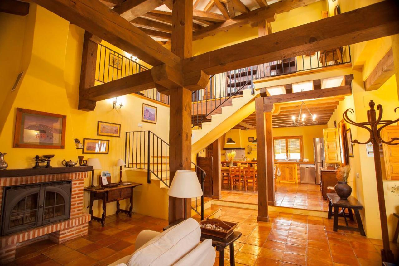 Preciosa Casa Lobos, Aislada E Independiente Otero de Herreros ภายนอก รูปภาพ